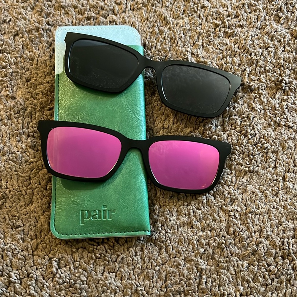 Pair Eyewear Sunglasses Toppers in Larkin